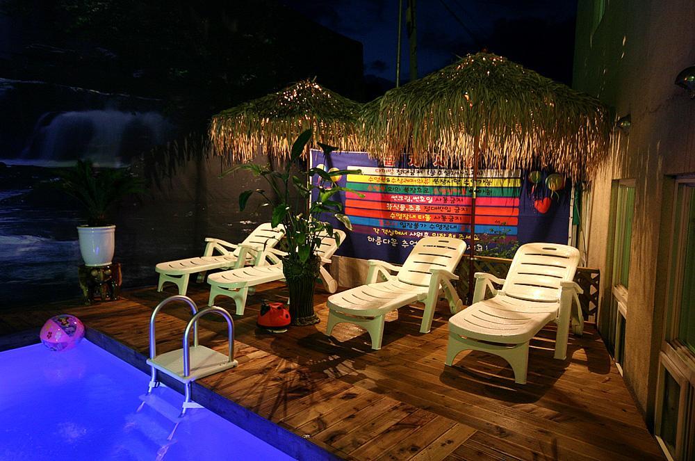 Gangchon Beautiful Pension Chuncheon Bagian luar foto