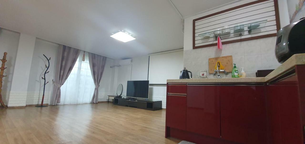 Gangchon Beautiful Pension Chuncheon Bagian luar foto