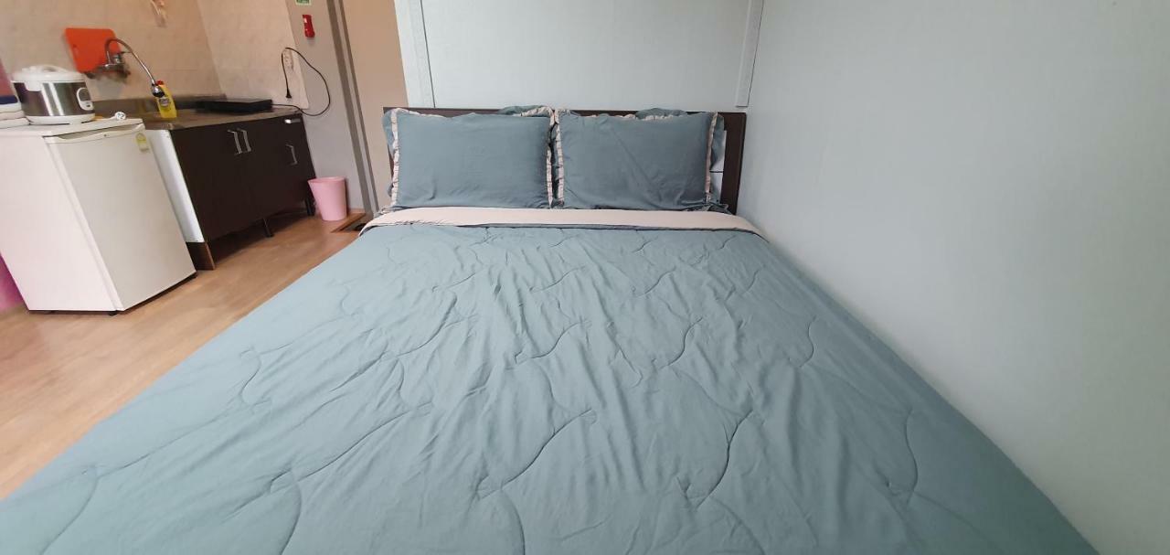 Gangchon Beautiful Pension Chuncheon Bagian luar foto